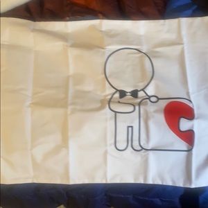 Pillowcase/shot glasses/snap on